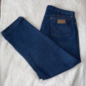 Classic Blue Wrangler Denim Jeans 40x30